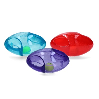 https://charly.si/uploads/products/a1778c1d-4688-4aa4-8235-8e99fc54abed/small/kong-jumbler-football---interaktivna-igraca-za-psa1.jpeg